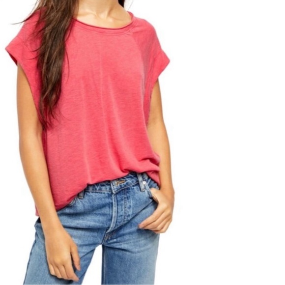 Free People NEW Halo Hot Pink Oversized Tee Sz.Sm Casual Preppy Coquette - Picture 1 of 10